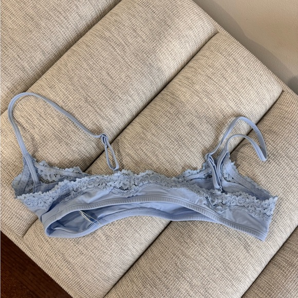 SKIMS fits everyone lace bralette - Picture 6 of 6